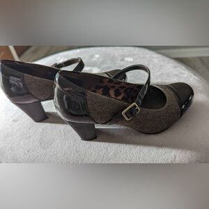 Clark’s Vintage Mary Jane Pumps